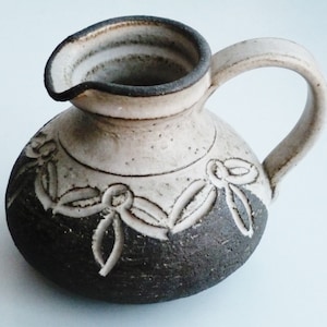 Jug Vase Løvemose Vase Danske Flower Vase Ceramic Vase Danish Danish Scandi Skandi Handle Vase Studio Ceramics Handmade mid century modern