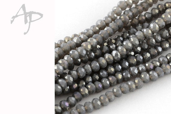 2,5mm Glasschliffperlen 197St Fädelloch 0,8mm #9425 Clear AB