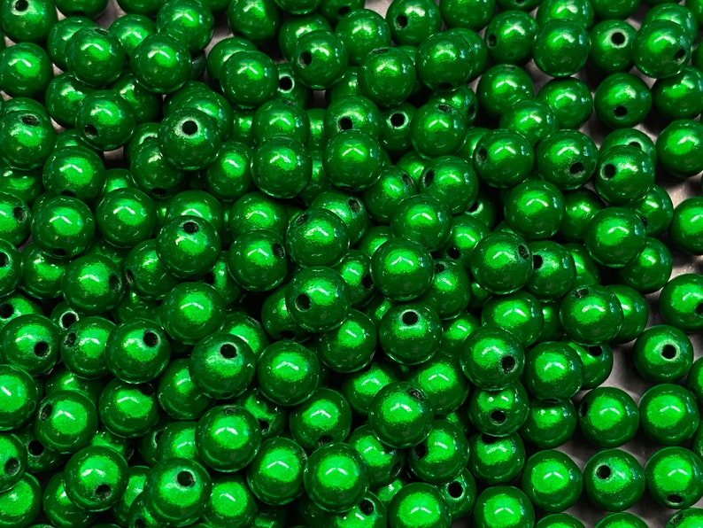 6mm 40St. Miracle Beads Magic Beads Wunderperlen 3D Effekt Ilumination Fädell.1mm 2028 dunkelgrün