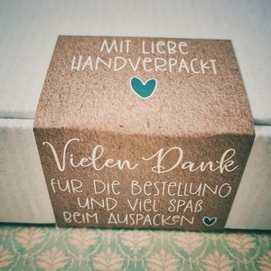 Aufkleber - Mit Liebe handverpackt - Vielen Dank für die Bestellung - 8,5 cm x 5,5 cm