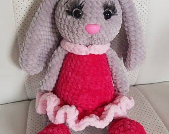 Totally cute cuddly bunny long-eared girl crocheted 25 cm