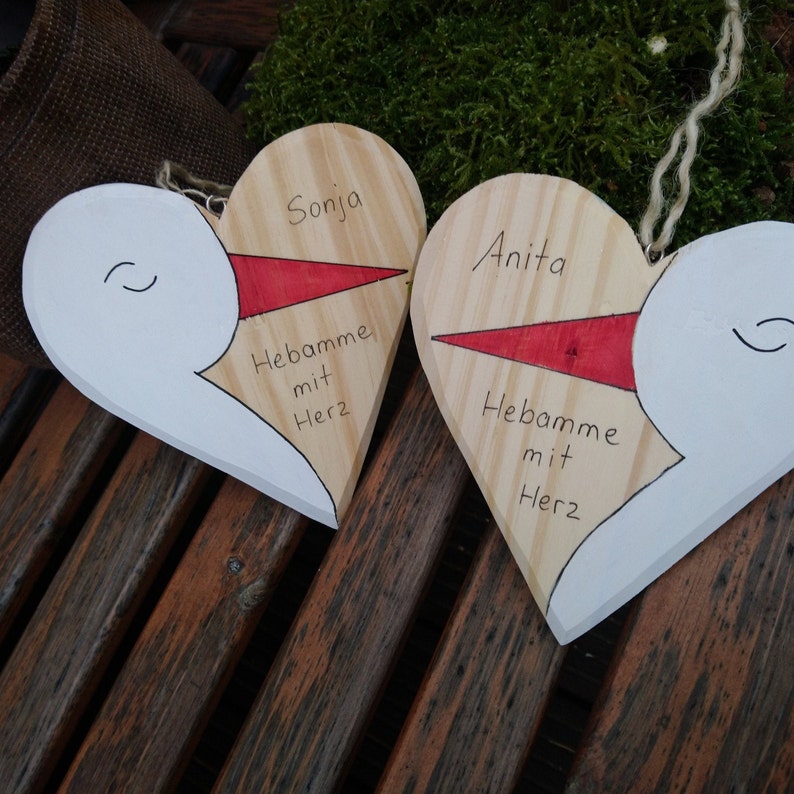Geschenk Hebamme mit Herz, Herz aus Holz mit Storch, personalisiert, Hebamme Danke sagen, Hebamme mit Herz, handbemalt Bild 6