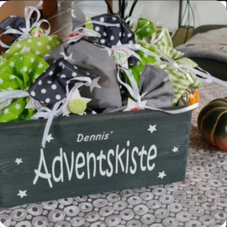 Adventskalenderkiste Holz, ohne Säckchen, personalisiert mit Namen, groß, zum Befüllen, zum Stellen, stapelbar, Adventskalender image 9