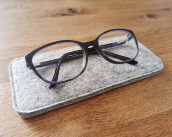 Etui à lunettes en feutre de laine