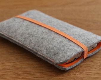 Mobile phone bag made of wool felt with elastic band