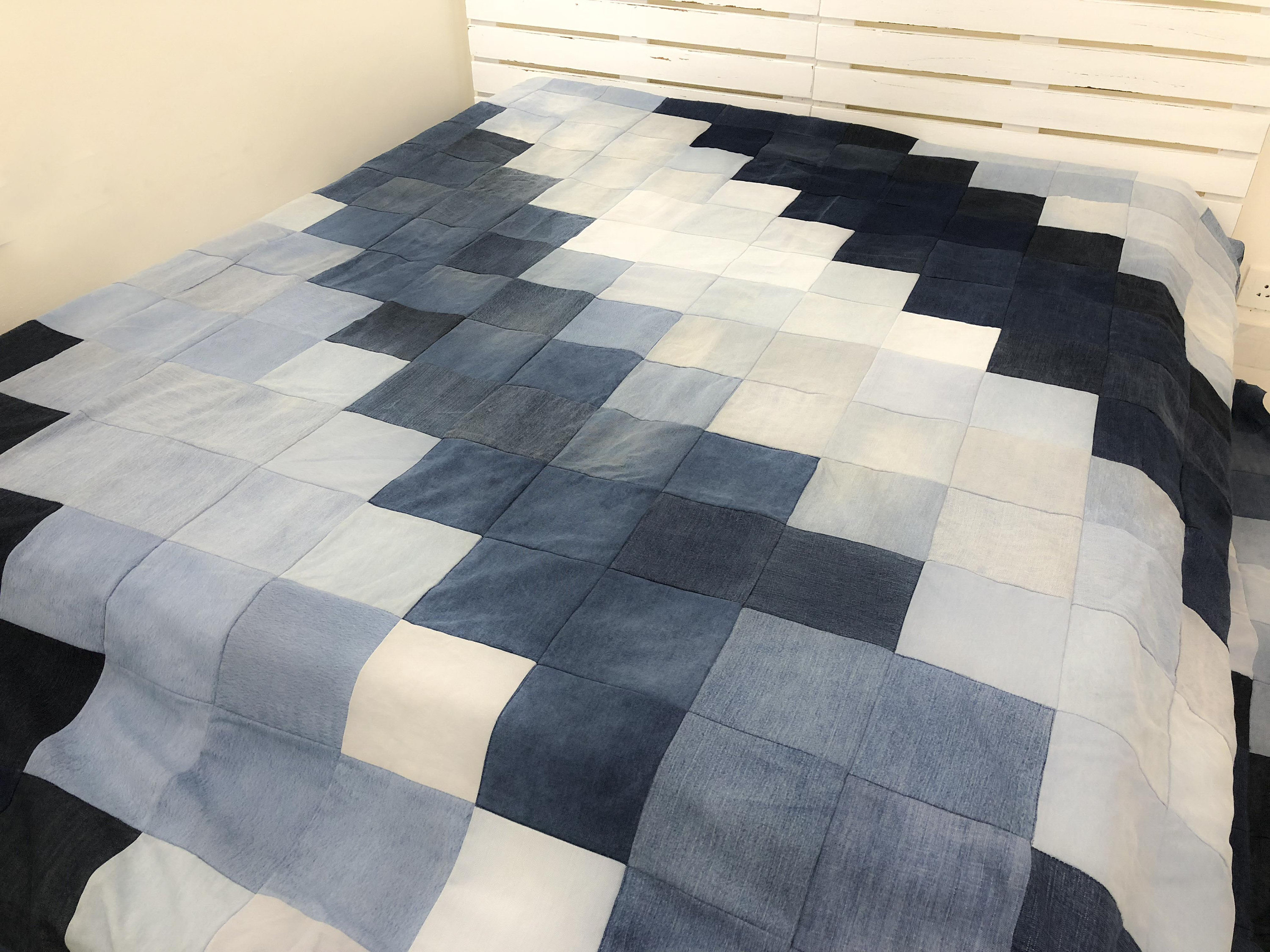 Ensemble de Couvre-Lit en Denim Patchwork Fabriqué à La Main avec Un Motif Zigzag; Ensembles Draps 2