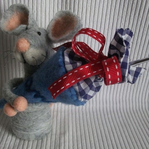 Little mouse comes to school Back to school Gift image 3