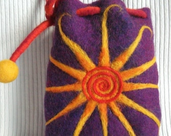 Violet felt bag "Sun"