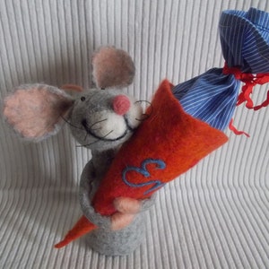 Mouse comes to school Gift made of felt at the beginning of school Decoration image 6