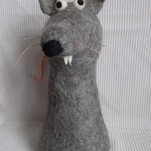 Door stop rat made of felt decoration image 3