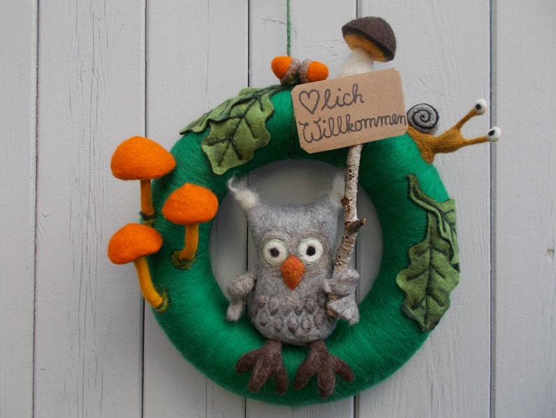 Autumn door wreath made of felt Forest Friends with fox or owl, snail, acorns and mushrooms image 8