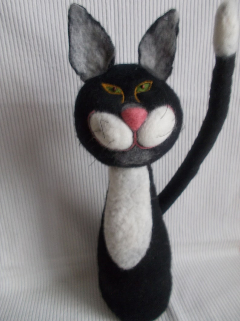 Schwarzer Kater, schwarze Katze aus Filz, Türstopper Buchstütze Dekoration Bild 2