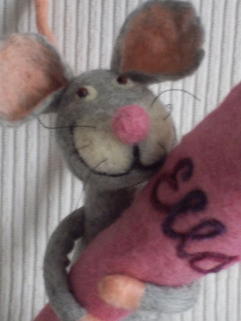 Mouse comes to school Gift made of felt at the beginning of school Decoration image 8