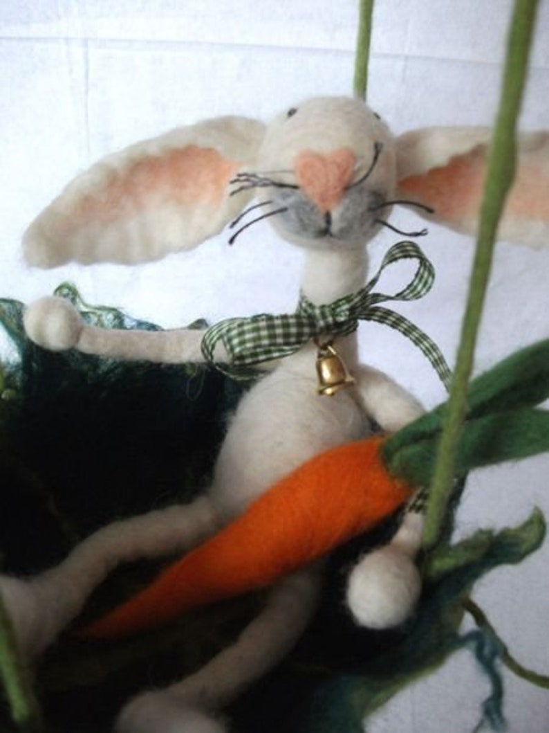 Bunny in nest hand felted Easter decoration with carrot image 3