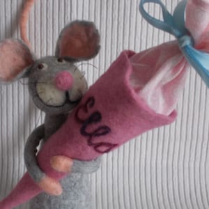 Mouse comes to school Gift made of felt at the beginning of school Decoration image 1