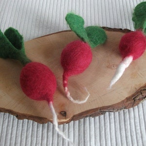 3 fresh felt radishes for the shop or children's kitchen image 1