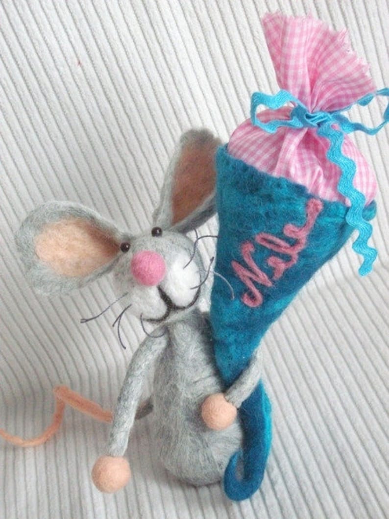 Little mouse comes to school Back to school Gift Türkis