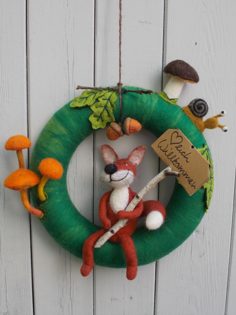 Autumn door wreath made of felt Forest Friends with fox or owl, snail, acorns and mushrooms image 2