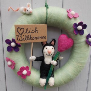 handgefilzter Türkranz mit Katze, Blumen & Herz Bild 2