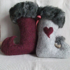 Nikolausstiefel mit Herz aus Filz mit Fellstulpe