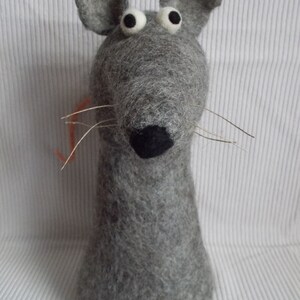 Door stop rat made of felt decoration image 5