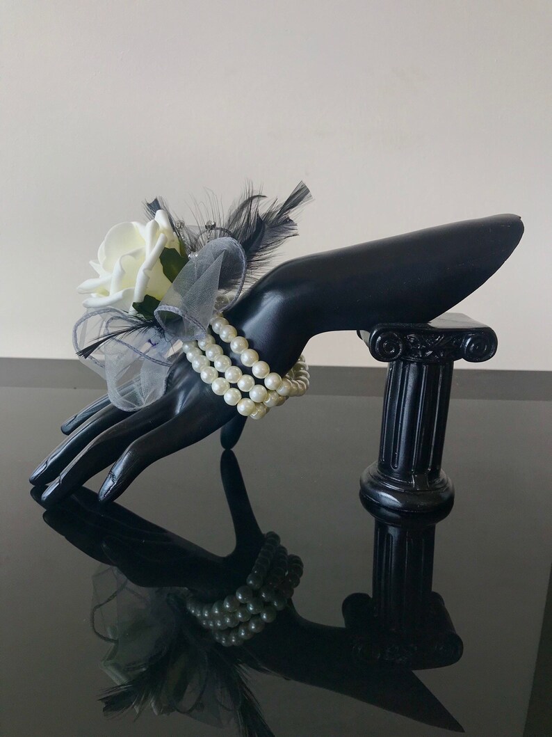 Artificial silk Cream rose wrist corsage