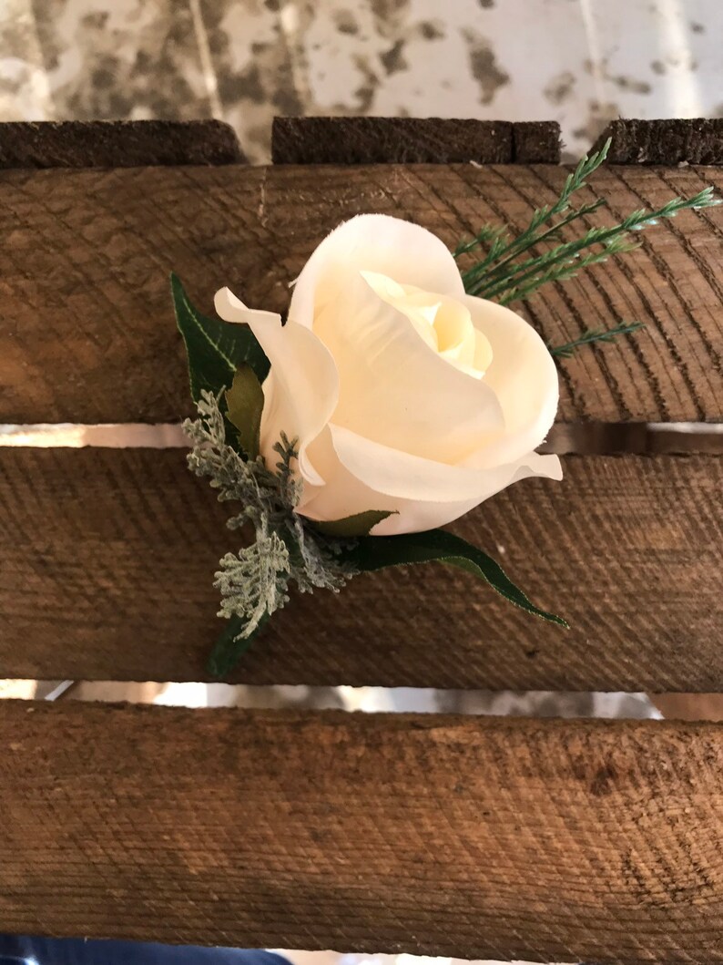 Artificialsilk cream rose buttonhole
