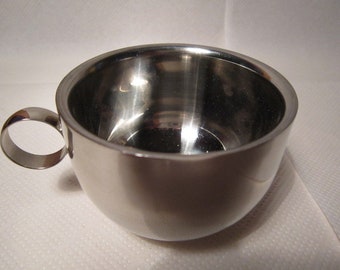 Insulating cup, warming cup, stainless steel cup