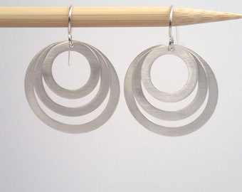 Silver three rings earrings