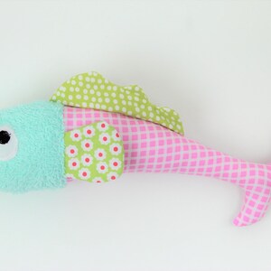 Fisch Rassel Paul - pink/mint/grün