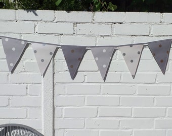 Pennant chain garland outdoor made of oilcloth