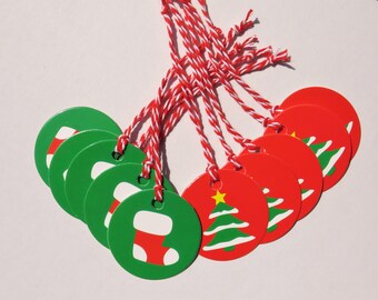 Etichette Regalo Natale - 50 Pezzi Carta Kraft Con Spago, Motivi Natalizi, Per Pacchi Fai Da Te