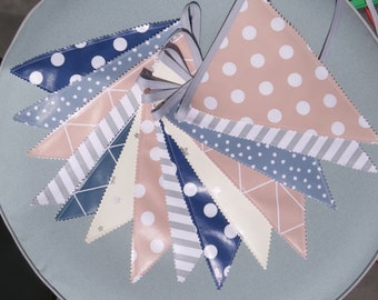 Pennant chain garland outdoor made of oilcloth