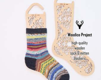 Bloqueurs de chaussettes en bois (paire) Tea Bush - accessoires de tricot, cadeau pour tricoteuse, forme de chaussette en bois, chaussettes tricotées