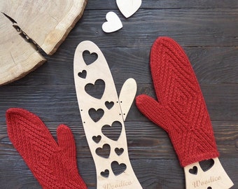 Wooden mitten blockers (pair) Hearts - knitting gift idea, knitting tool, mitten dryer, knitted mittens, gloves dryer, knitted gloves