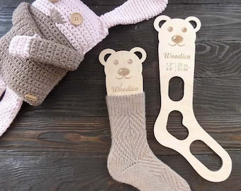 Bloqueurs de chaussettes bébé en bois (paire) Ours en peluche - accessoires de tricot, cadeau pour tricoteuse, forme de chaussette en bois, chaussettes tricotées