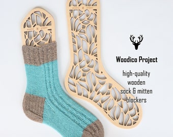 Houten sokblokkers (paar) Leaf Fall - breiaccessoires, cadeau voor breier, houten sokvorm, gebreide sokken