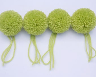 Flauschige Pompons, Größe 4 cm, Set à 50 Stück,