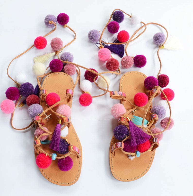 Pom pon Sandal Boho Sandals Worsted Women/'s sandals Gladiator Boots Pompon Shoes Pompons Pompones Hippie Sandals Greek sandals