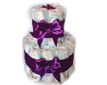 Le gâteau à couches classique | Cadeau pour la naissance | Cadeau de couche pour les filles | pourpre