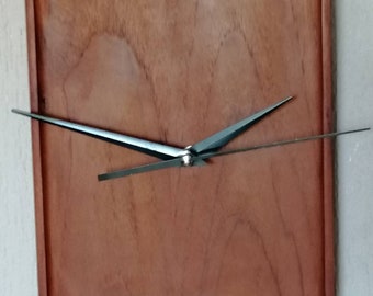 kleines Holztablett  Wanduhr Uhr