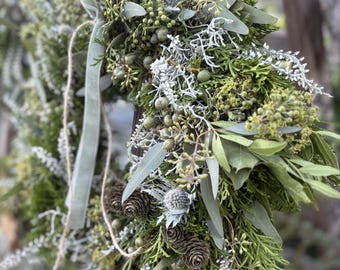 Kranz winterlich 30 cm frosty Zapfen Trockenblumen Kunstzweige Weihnachten Advent