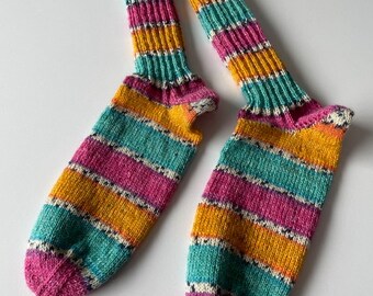 Hand-knitted women's socks Gr. 40/41 (41/23)