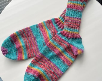 Hand-knitted ladies socks size 38/39 (54/23)