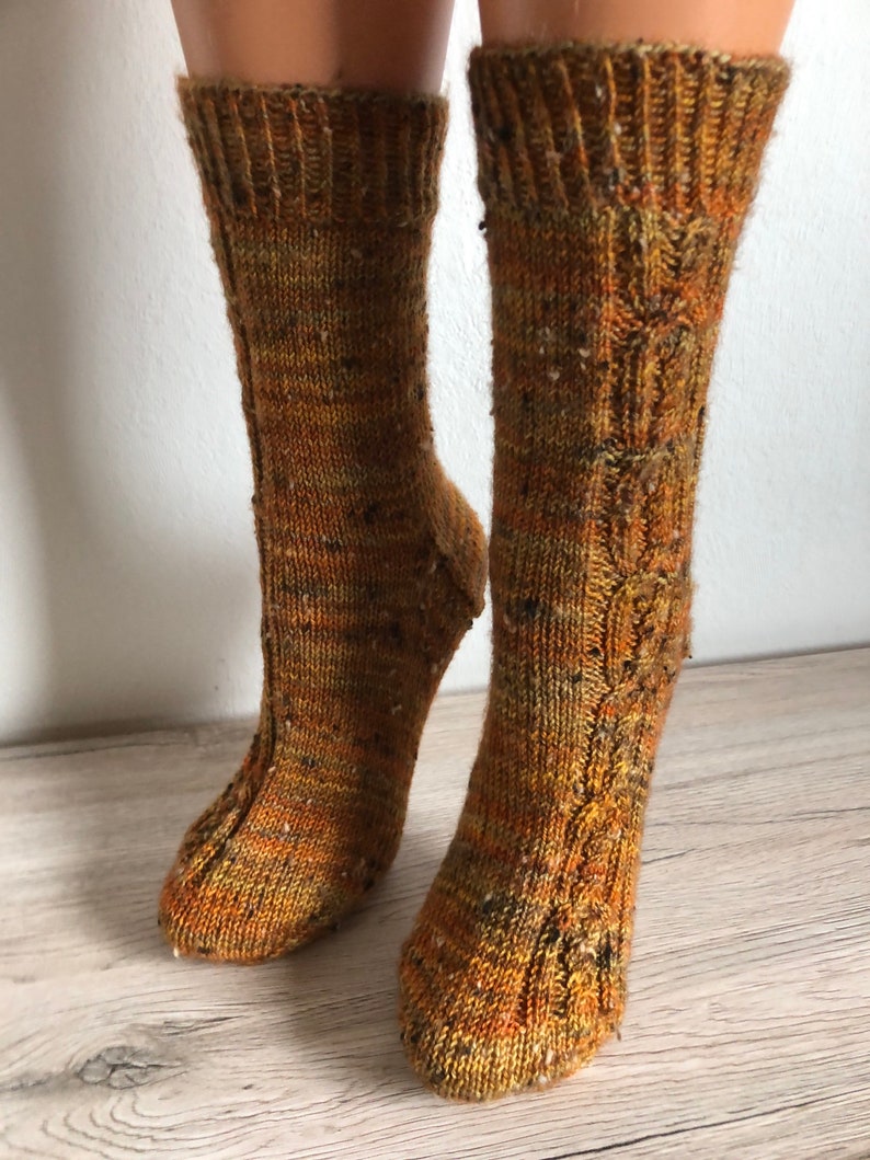 Unikatsocken DreiZweiEins nach einem Design von Regina Satta Bild 2