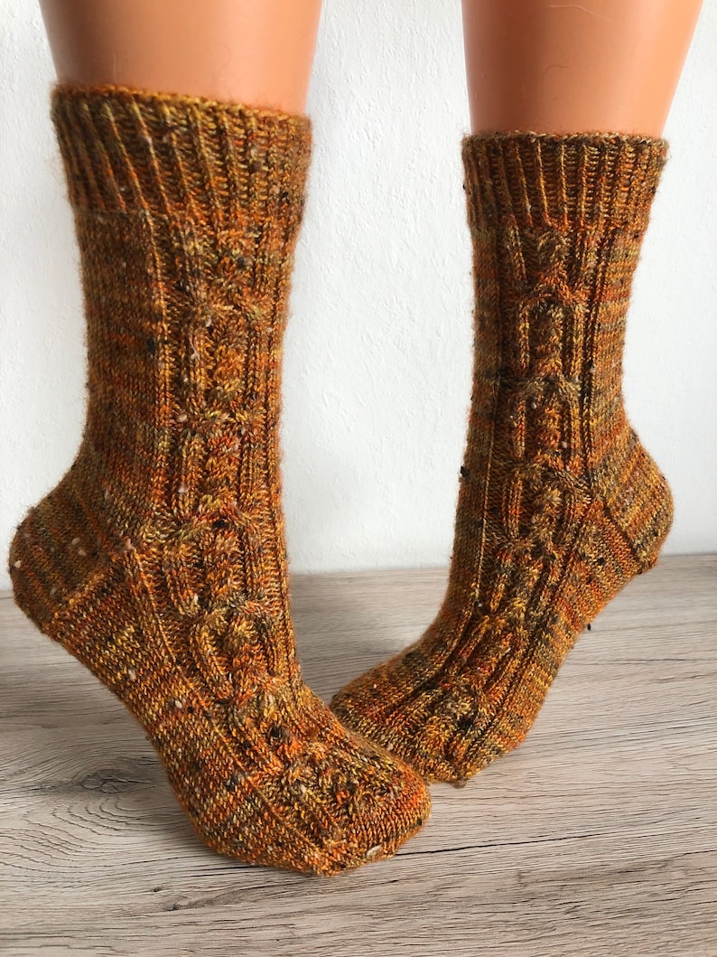 Unikatsocken DreiZweiEins nach einem Design von Regina Satta Bild 1