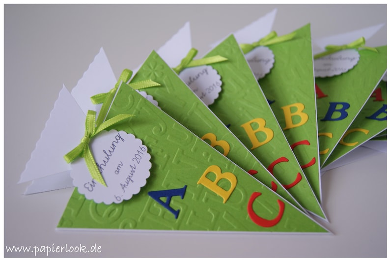 Back to school invitation A B C choice of colors Grün/ bunte Buchsta.