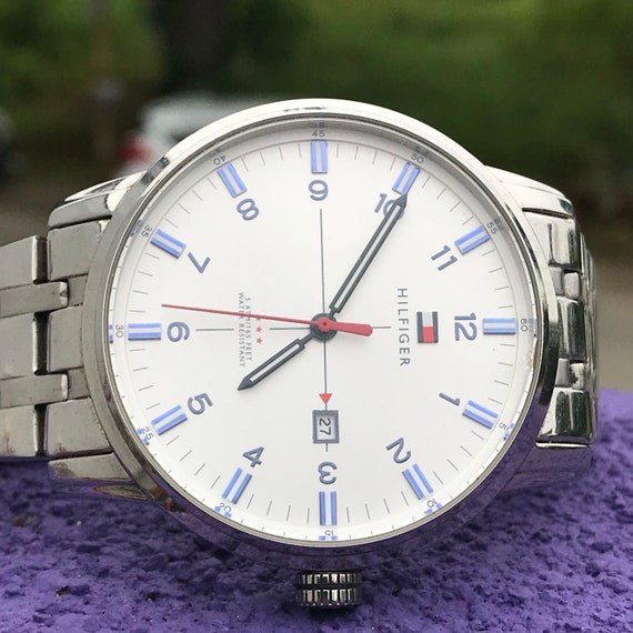 vintage tommy hilfiger watch
