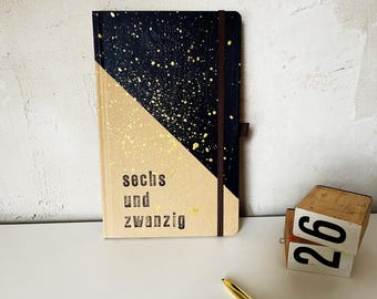 Taschenkalender, Jahreskalender, Buchkalender 2026, D/E A5, Sprenkel Blau-Gold
