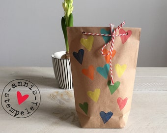 5 gift bags to self-fill, hearts